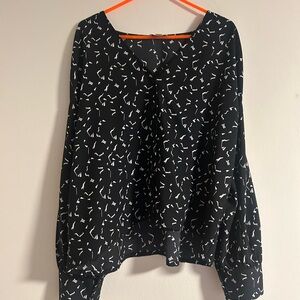 Nordstrom Black and White Abstract Blouse